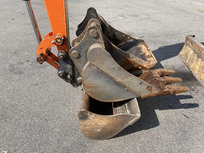 Usato 2016 HITACHI ZX-38U 5-A CLR