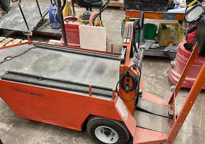 Used 2013 Taylor Dunn SC-100