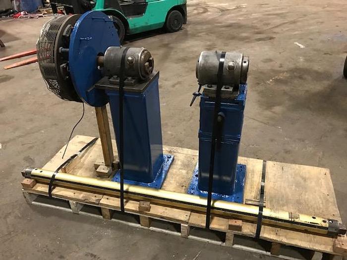 Used 60" (1.52M) BELOIT SHAFTED UNWIND STAND 3" AIR SHAFT