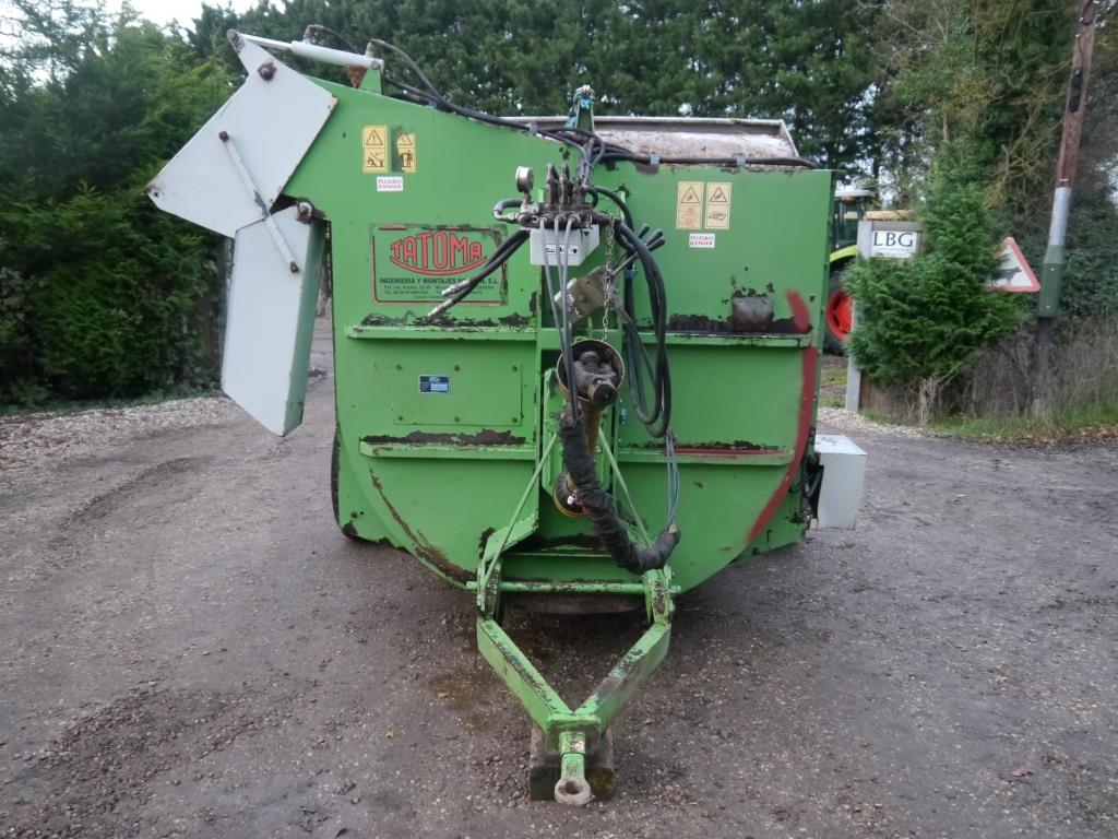 Used Tatoma E-400 Straw Chopper