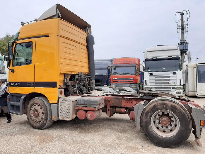 Gebruikt 1998 MERCEDES BENZ ACTROS 1840