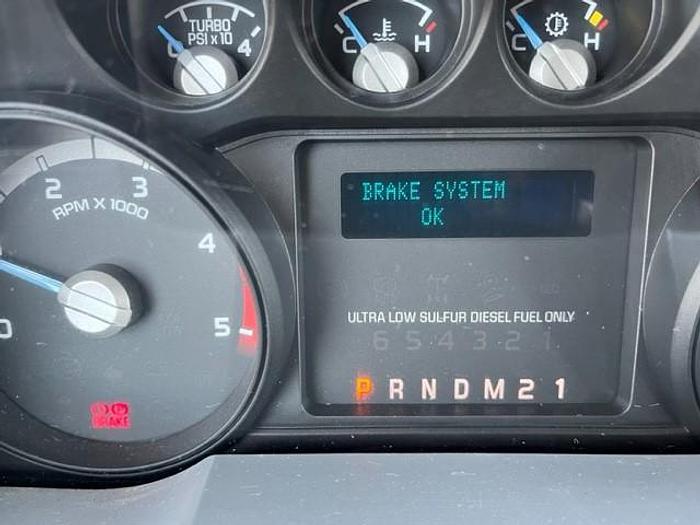 Used Altec AT40-G Bucket Boom on 2015 Ford F550 4x4 Extended Cab Utility Bucket Truck