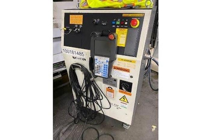 Used FANUC R2000iB/200R WITH R30iA CONTROLLER