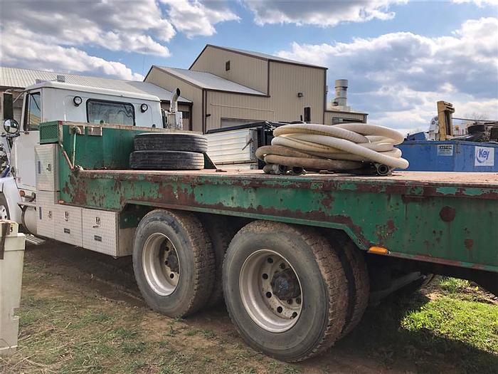 Used 1996 Volvo Water Truck