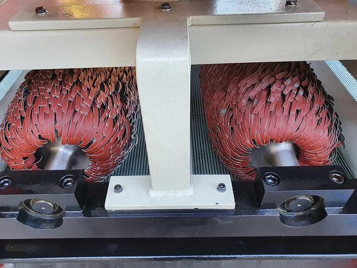 Used 1999 Quickwood Italy Calibrating / Brushing machines QuickWood System