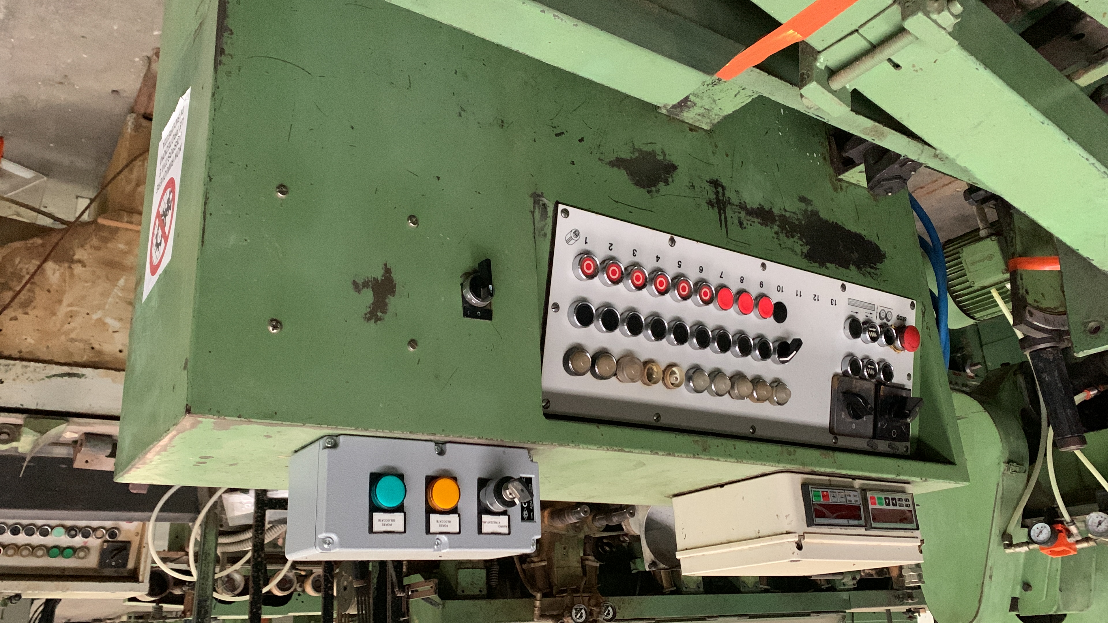 Used Scorniciatrice Weinig a 9 alberi