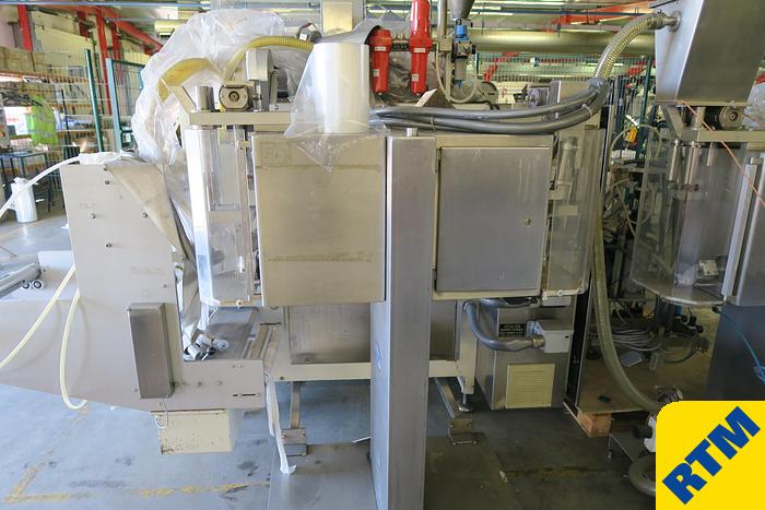 Used Liquid Sachet Filler