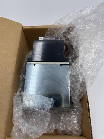 Allen-Bradley 700DC-P400Z24 Ser E 