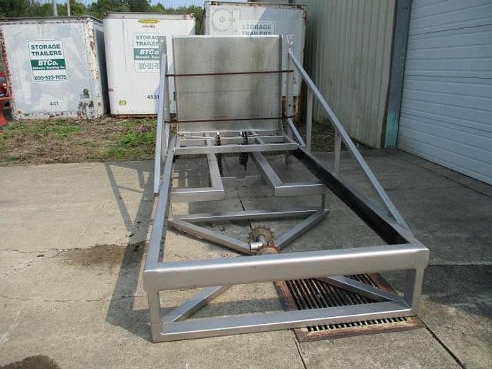 Used Friesen's Inc. Pallet Lift; 8' Lift