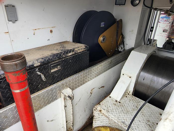 Used 2008 WESTERN STAR 6X4 SLICK LINE TRUCK AVAILABLE   , TOOLED AND READY FOR WORK 