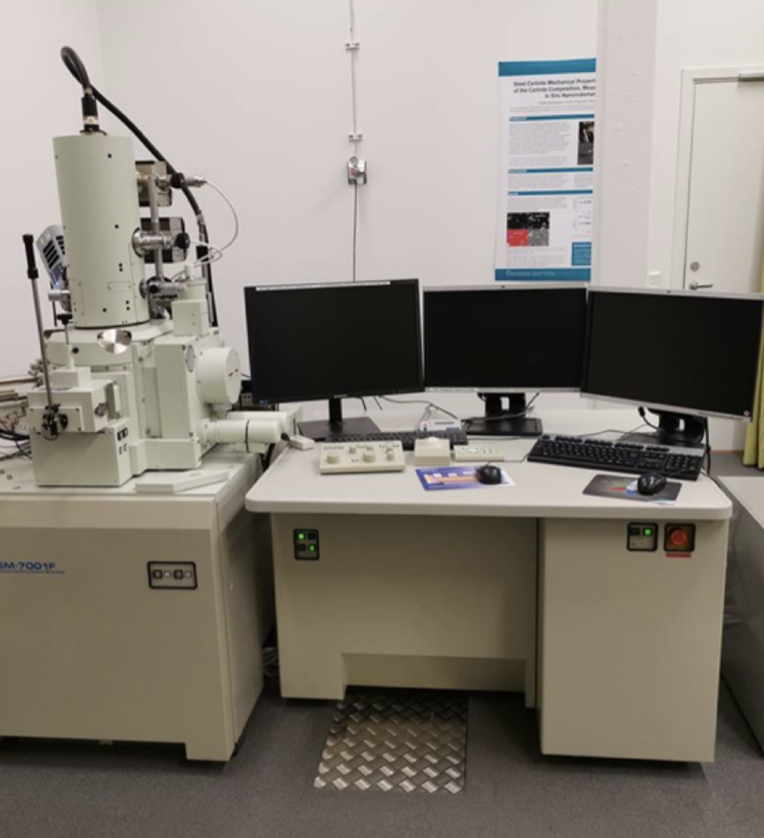 Used 2011 JEOL JSM 7001F Schottky Emission SEM