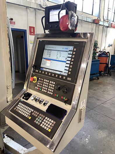 Installata Centro di Lavoro Verticale a 5 Assi SPINNER U5-1520