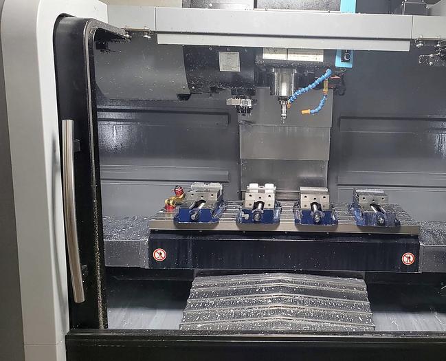 Used 2014 HURCO VM30I