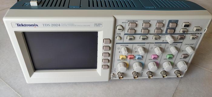 Used Tektronix TDS2024