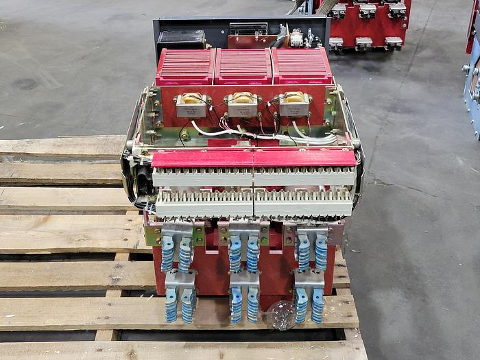 Used Eaton Cutler-Hammer DSLII-516 1600 Amp 3 Pole Low-Voltage Fused Power Circuit Breaker