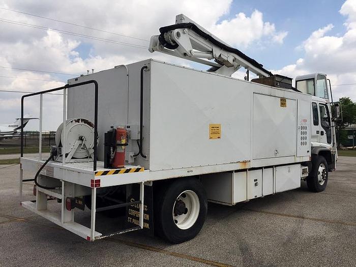 Used Stinar DI-1800 (1800 Tank Cap) on GMC Chassis and Cab