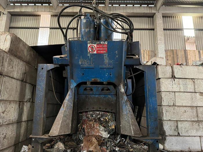 Gebraucht 2009 Bonfiglioli Squalo 1500