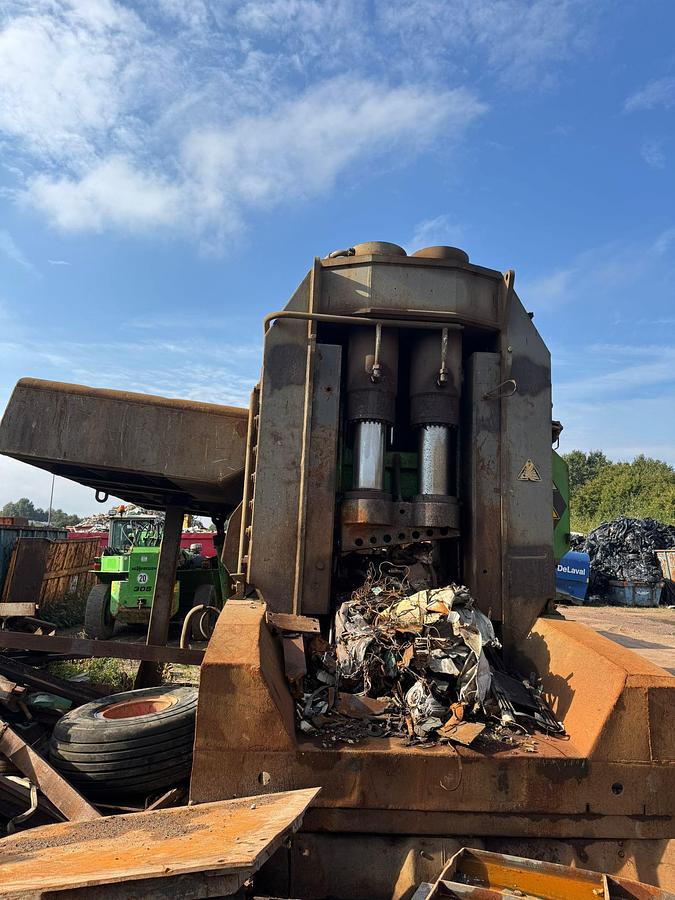 Gebraucht 2011 Akros Henschel CIV 600-8L DM