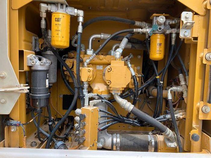 Gebraucht 2015 Caterpillar CAT 323EL