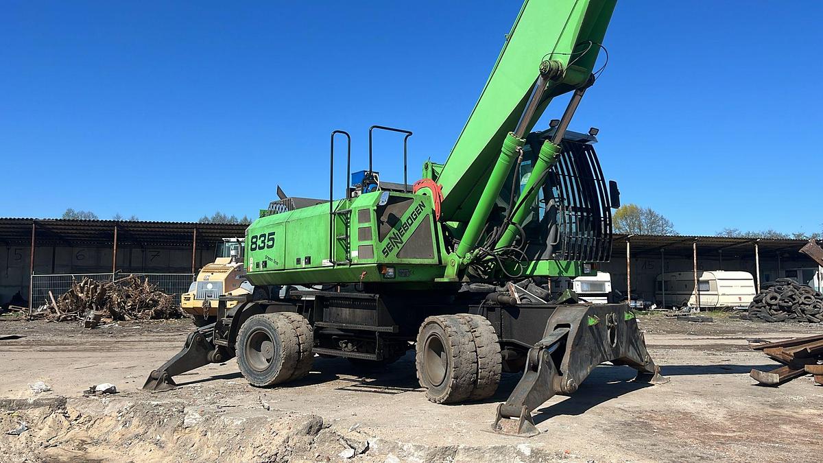 Gebraucht 2006 Sennebogen 835