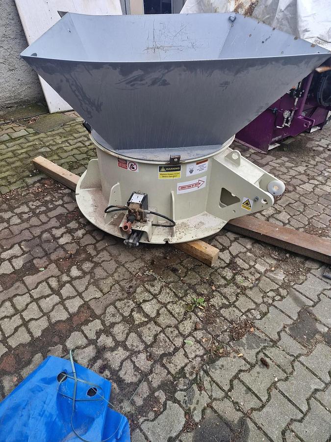 Gebraucht 2006 Metso Barmac B5100 SE