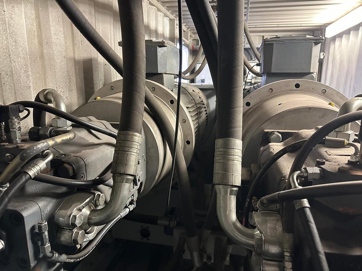 Gebraucht 2013 M & J  P4000