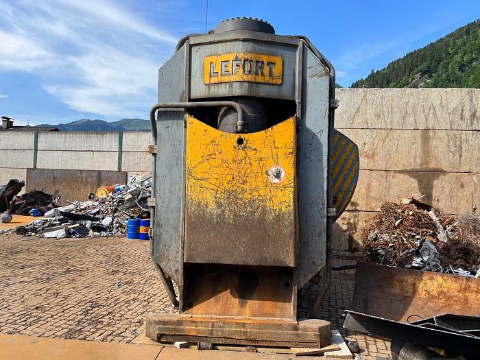 Gebraucht 2008 Lefort Conqueror 500