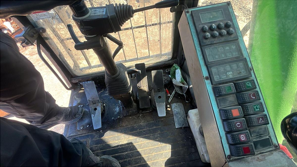 Gebraucht 2006 Sennebogen 835