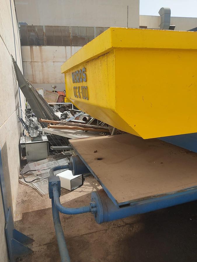 Gebraucht 2000 Moros GC-K-100