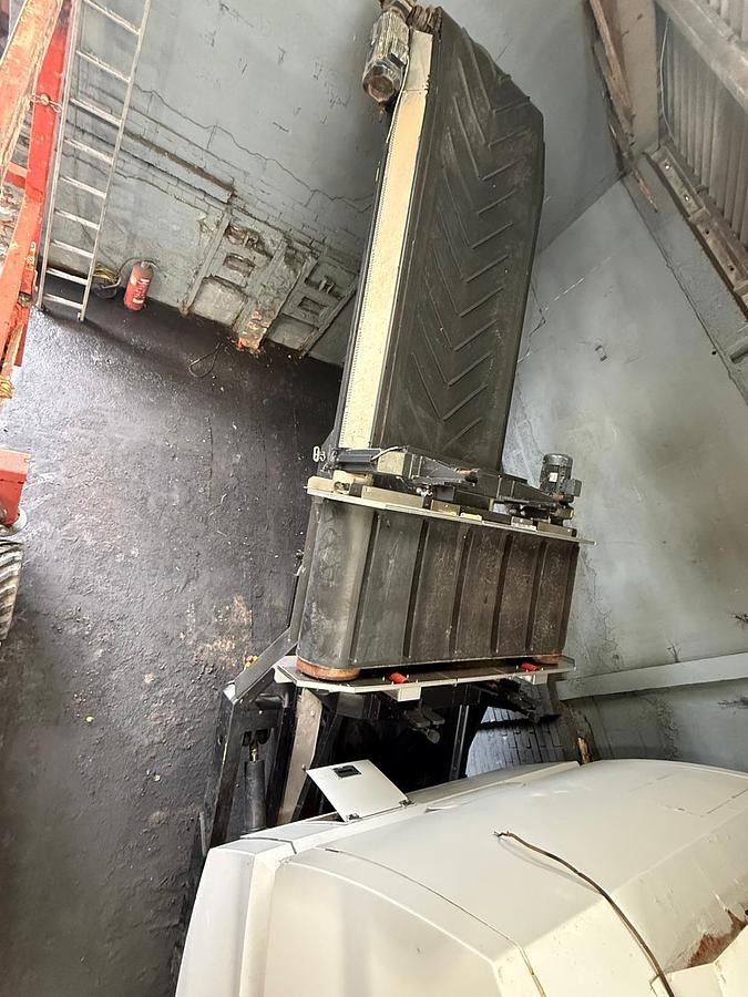 Gebraucht 2019 Untha XR3000C mobil-e