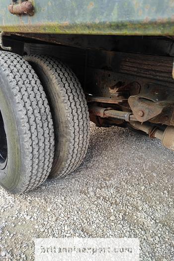 Used 1980 Toyota Dyna BU30 300 6 tyres 5 ton truck.