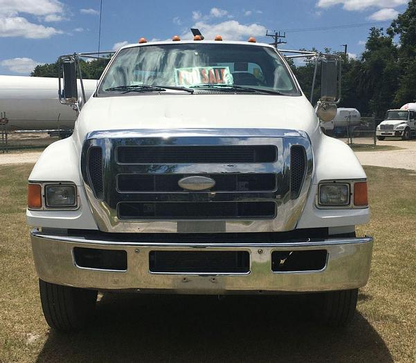Used 2008 FORD F750 XL