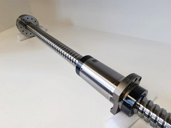Geschliffener Präzisions Kugelgewindetrieb mit Lagern, D50 mm, 1143 mm, Steinmeyer, neu