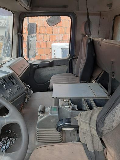 Gebruikt 1999 MERCEDES BENZ 2540 6x2 chassis, 3 pedals , spring in the front