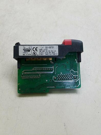 Used D2-08TD1 DISCRETE OUTPUT MODULE AUTOMATION DIRECT