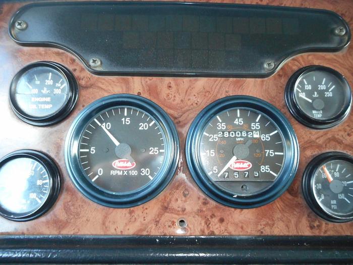 Used 2005 PETERBILT 357