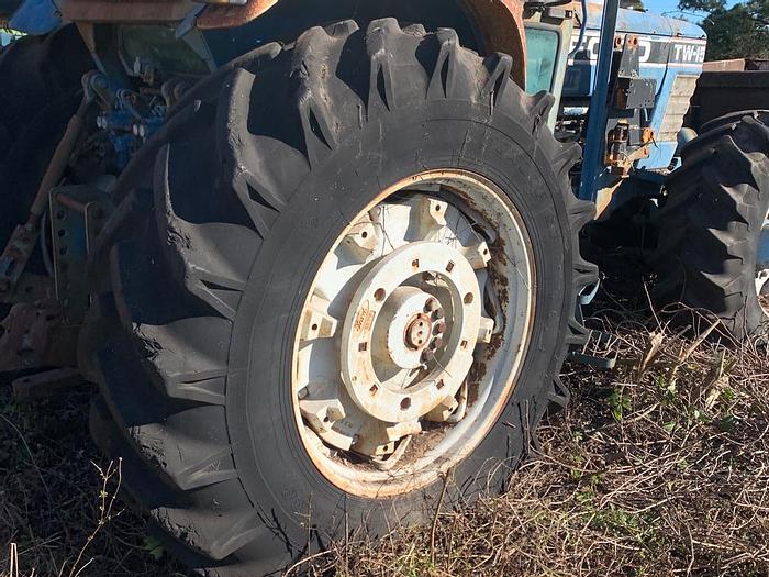Used 1990 FORD TW15