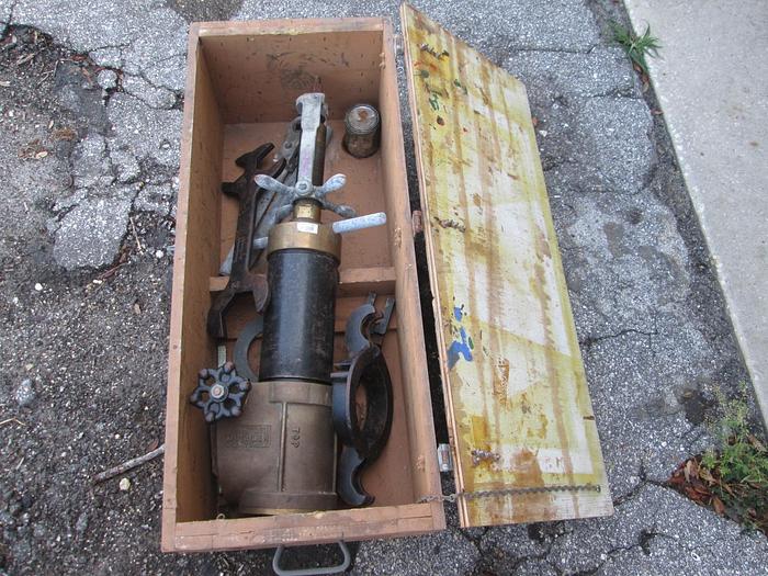 Used Mueller NO 3 Tapping and Drilling Water Main Machine