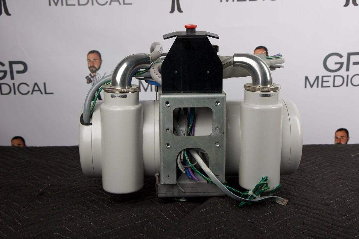 Used For Sale VARIAN 2017 Varian RAD-60, SN 79446-M7, Housing Model B-130H Good Condition X-Ray Tube Parts P/N RAD-60