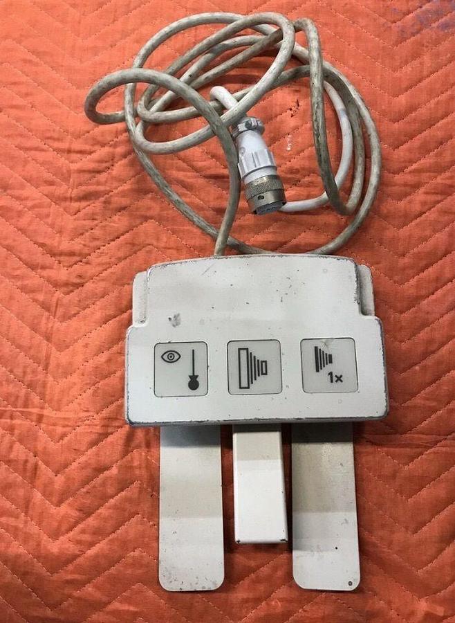 Used For Sale PHILIPS Philips 9896-000-03992 Footswitch  Good condition Cath Angio Lab Parts P/N 9896-000-03992