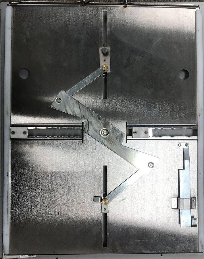 Used For Sale MIDWEST Midwest   Chest Cassette Holder  X-Ray Accessories Parts P/N NS-1001