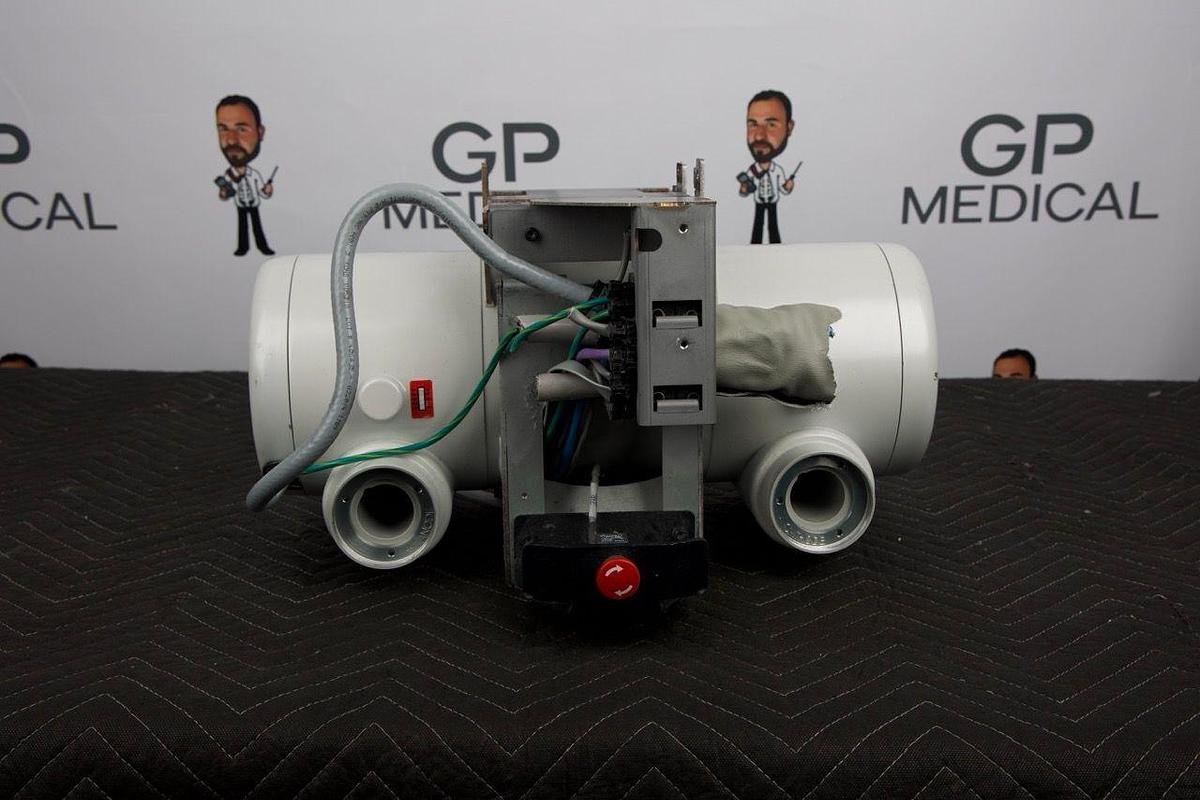 Used For Sale VAREX IMAGING Varex Imaging RAD-60 X-Ray Tube Assembly B-130H Housing S/N H15551 DOM May 2023  Good Condition X-Ray Tube Parts P/N RAD-60