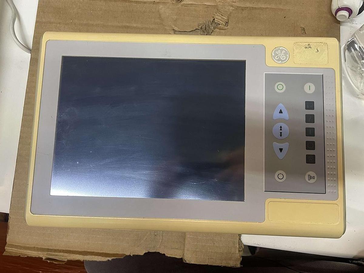 Used For Sale GE GE PROTEUS CONSOLE 2259976 30641HL5 Good Condition Remote R/F Room Parts P/N 2259976
