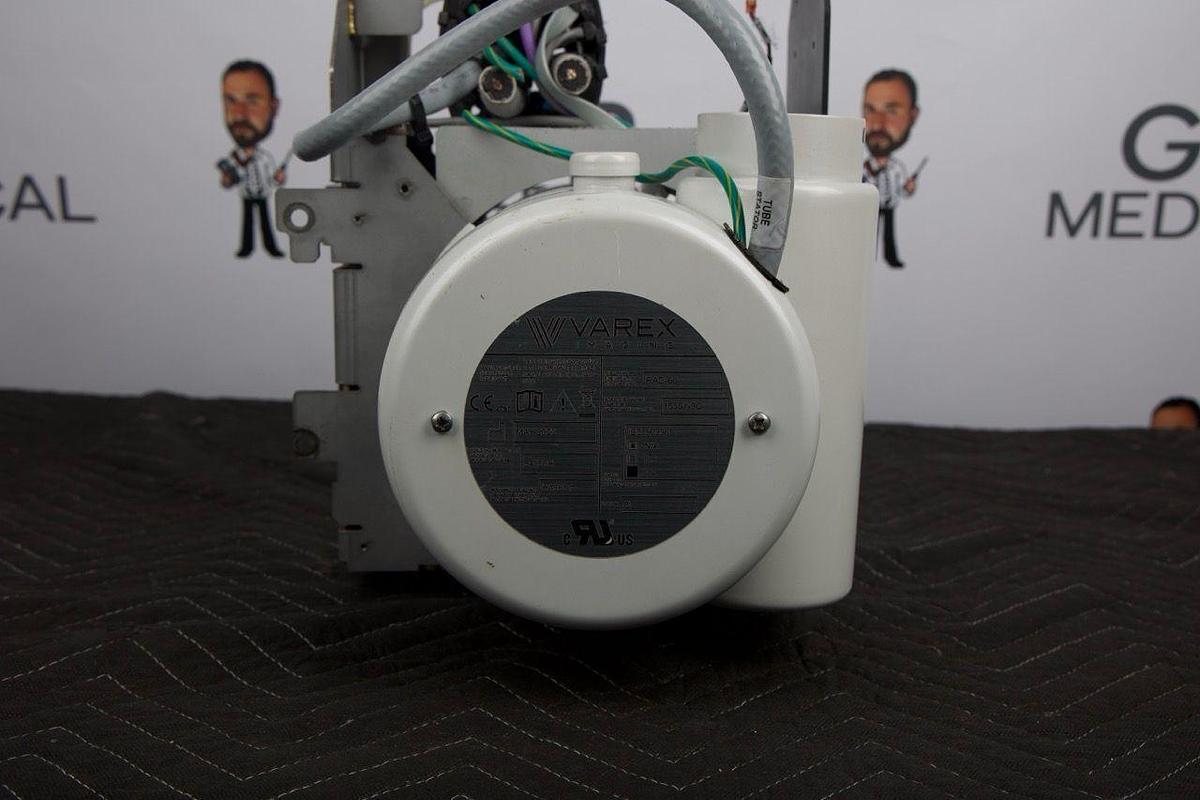 Used For Sale VAREX IMAGING Varex Imaging RAD-60 X-Ray Tube Assembly B-130H Housing S/N H15551 DOM May 2023 Good Condition X-Ray Tube Parts P/N RAD-60