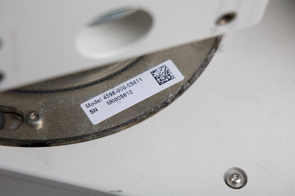 Used For Sale PHILIPS Philips SRO 33100 ROT 360 X-Ray Tube Housing Assembly w/ Collimator | REF 9890-000-86101, 9896 010 22303  Good Condition X-Ray Tube Parts P/N 9890-000-86101, 9896 010 22303, 4598-000-05611