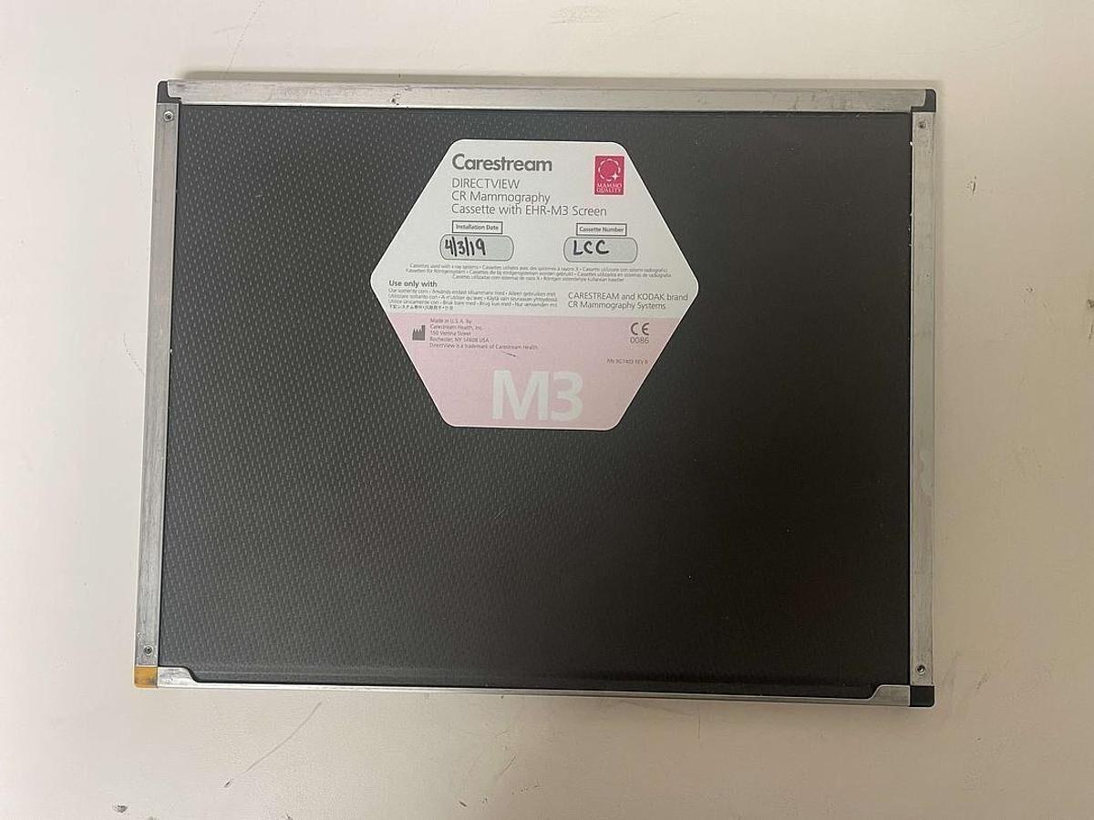Used For Sale CARESTREAM CARESTREAM CR Mammography Cassette with EHR-M3 Screen 24x30cm  Good Condition Cassette CR Cassettes Parts P/N EHR-M3 AA3914 Rev 8