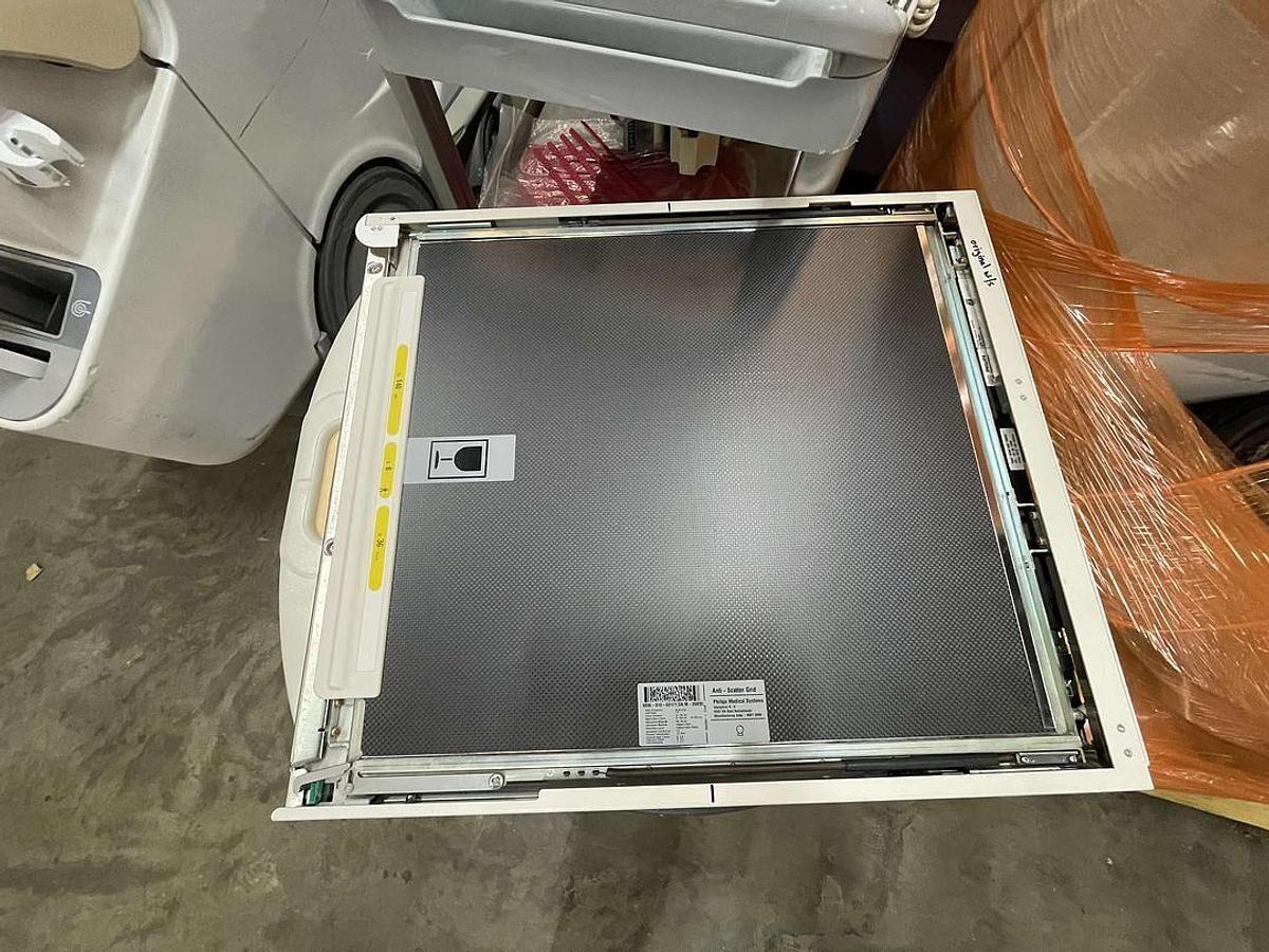 Used For Sale PHILIPS Philips 9896-010-60171 Anti Scatter Grid and 4512-201-02563 - Philips - X-Ray - Unit 2 Bucky  Good Condition Rad/Fluoro Room Parts P/N 9896-010-60171 4512-201-02563