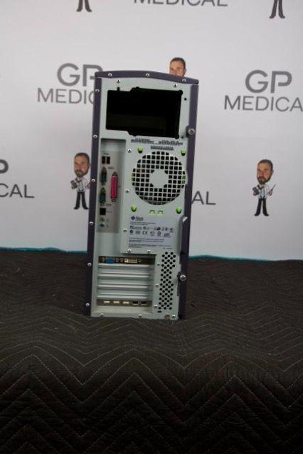 Used For Sale SUN Sun Microsystems Sun Blade 1500 Workstation | P/N 380-0829-04 | S/N MT50220005 Sun Microsystems Sun Blade 1500 tower workstation available for Computer Parts P/N 380-0829-04