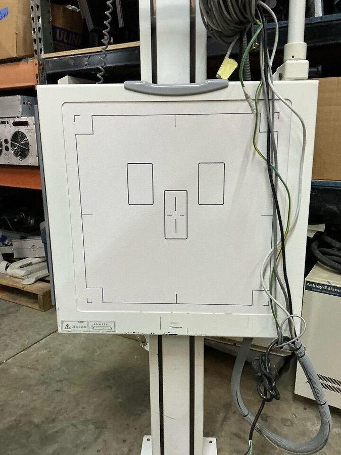 Used For Sale QUANTUM MEDICAL IMAGING (Carestream) REF QW-420-D vertical DR wall stand DR