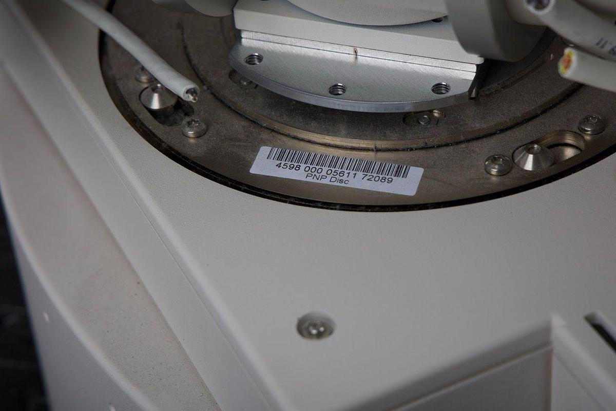 Used For Sale PHILIPS Philips SRO 33100 ROT 360 9890 000 86101 X-Ray Tube Housing Assembly w/ Collimator 9896 010 22303, 2011  Good Condition X-Ray Tube Parts P/N 9890 000 86101